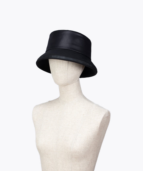 material Bucket / Black