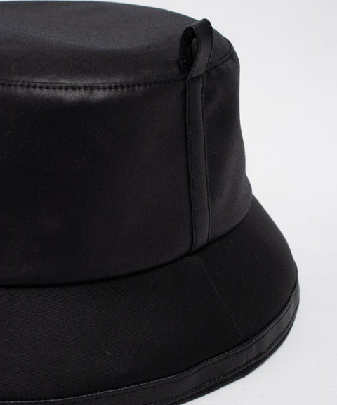 material Bucket / Black
