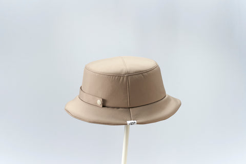 Puffer Bucket hat by saki et show