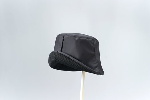 Reversible cloche by HIRATA Atelier