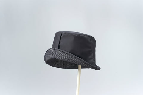 Reversible cloche by HIRATA Atelier