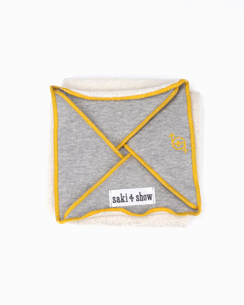 Square Knit / Gray x Mustard