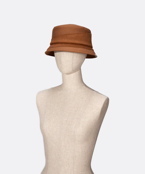Spiral Plain Bucket / Camel