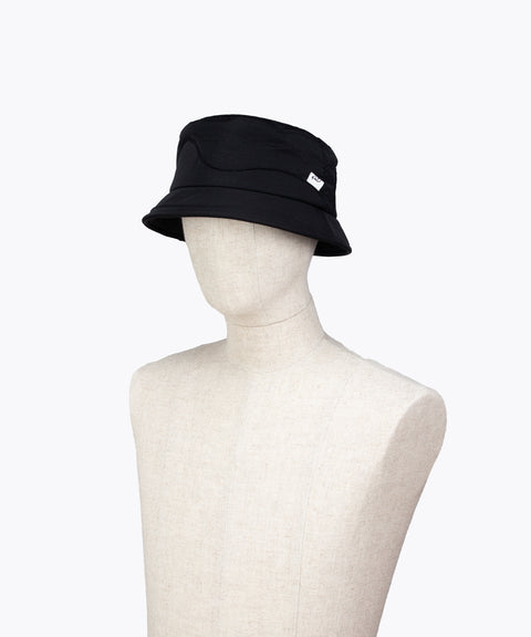 line Bucket / Black