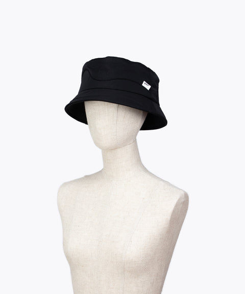 line Bucket / Black